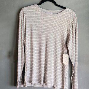 NWT XL Grey/White Stripped Ribbed Long Sleeve Crew.